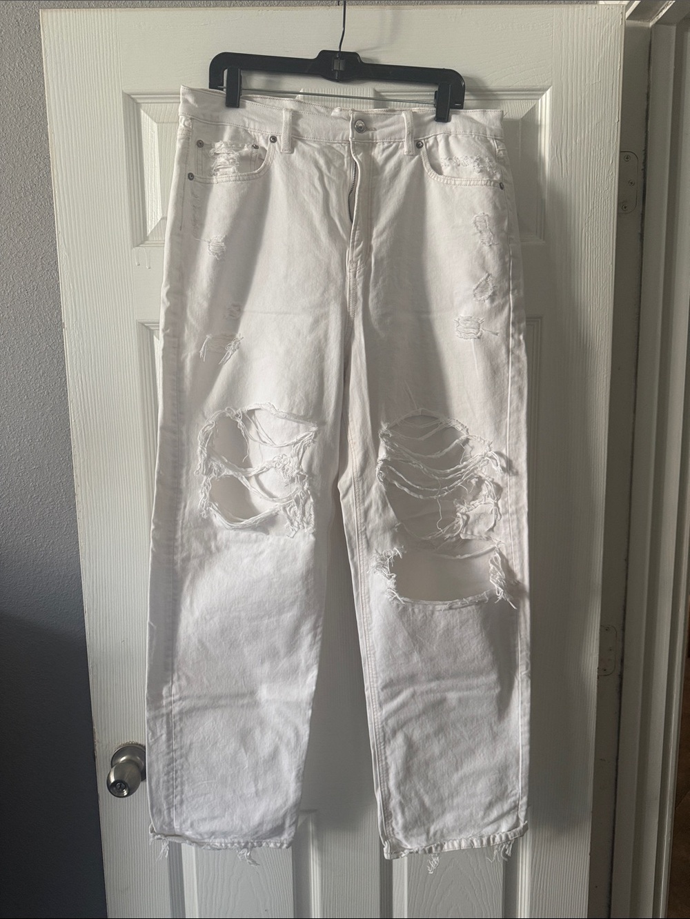 White Distressed High-Rise Jeans